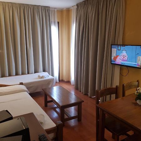 Apartamentos Parot Quality Santa Eularia des Riu Exterior photo